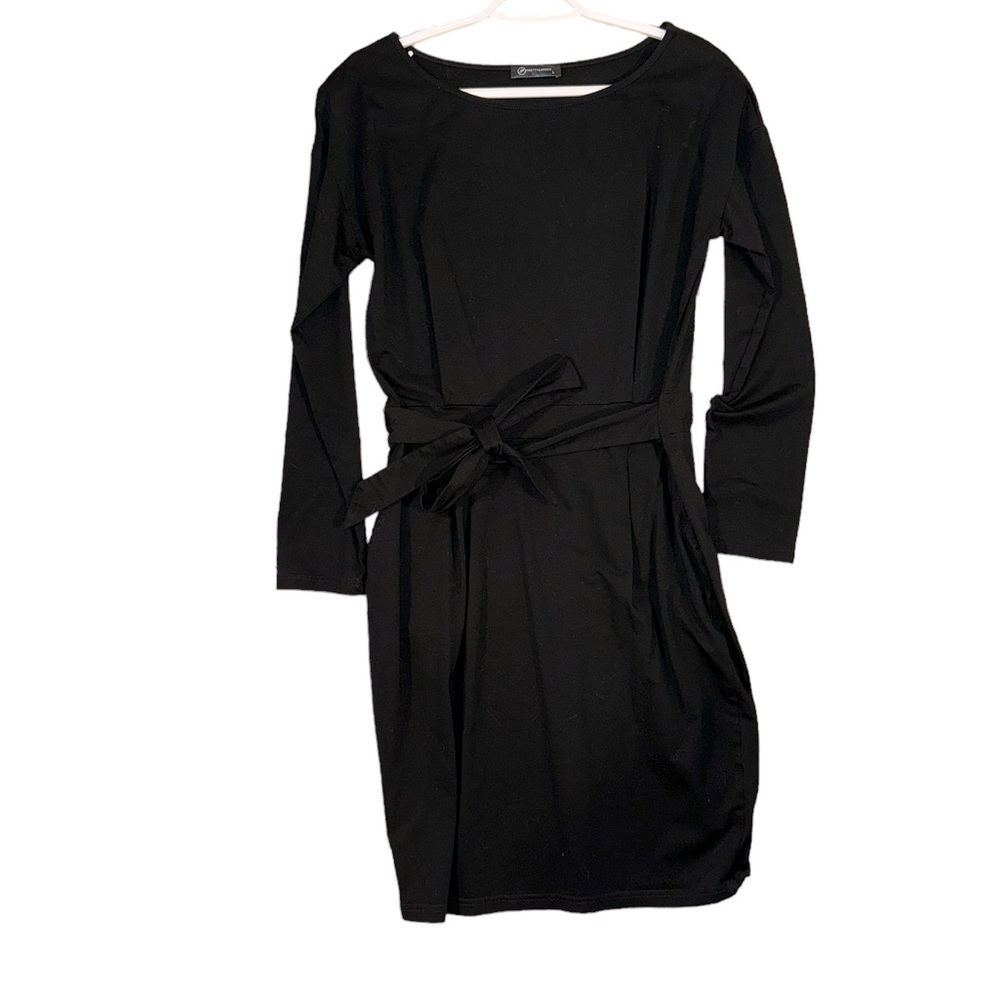 Women’s PrettyGarden Maternity Black Long Sleeve Round Neck Mini Dress. Size L.
